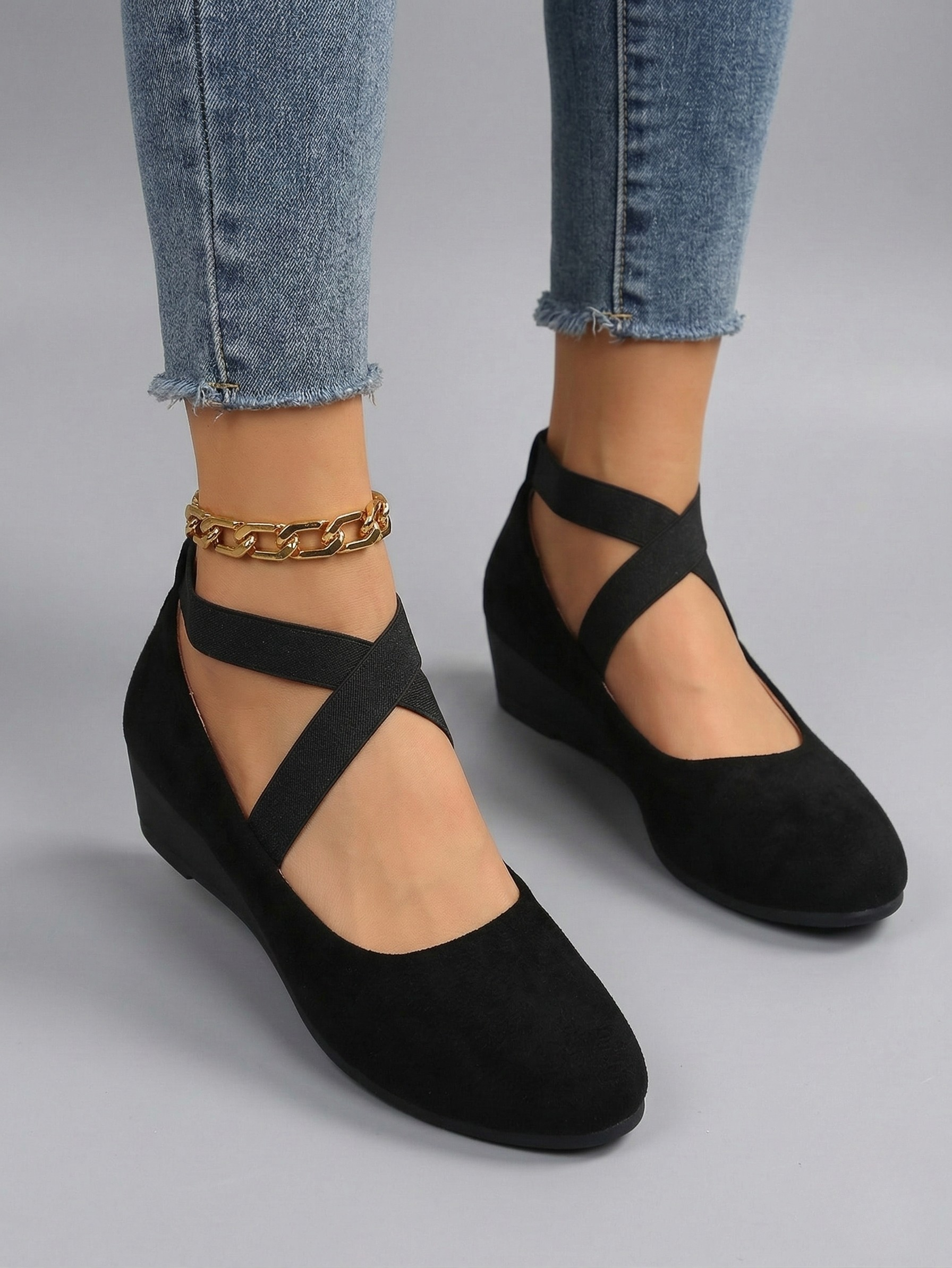 Avora - Closed Wedge Comfort Shoes