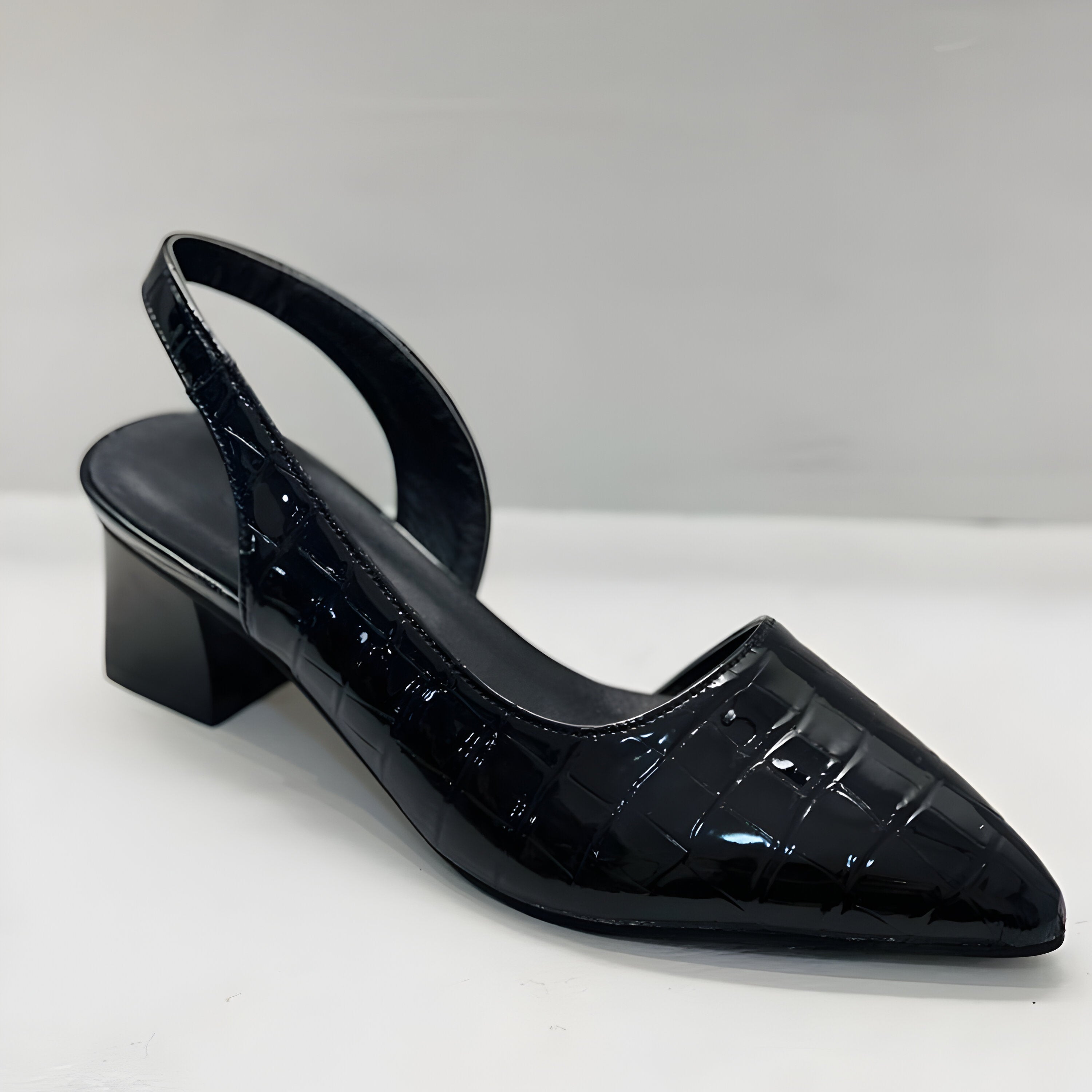 LYNN - ORTHOPEDIC COMFORTABLE HEEL